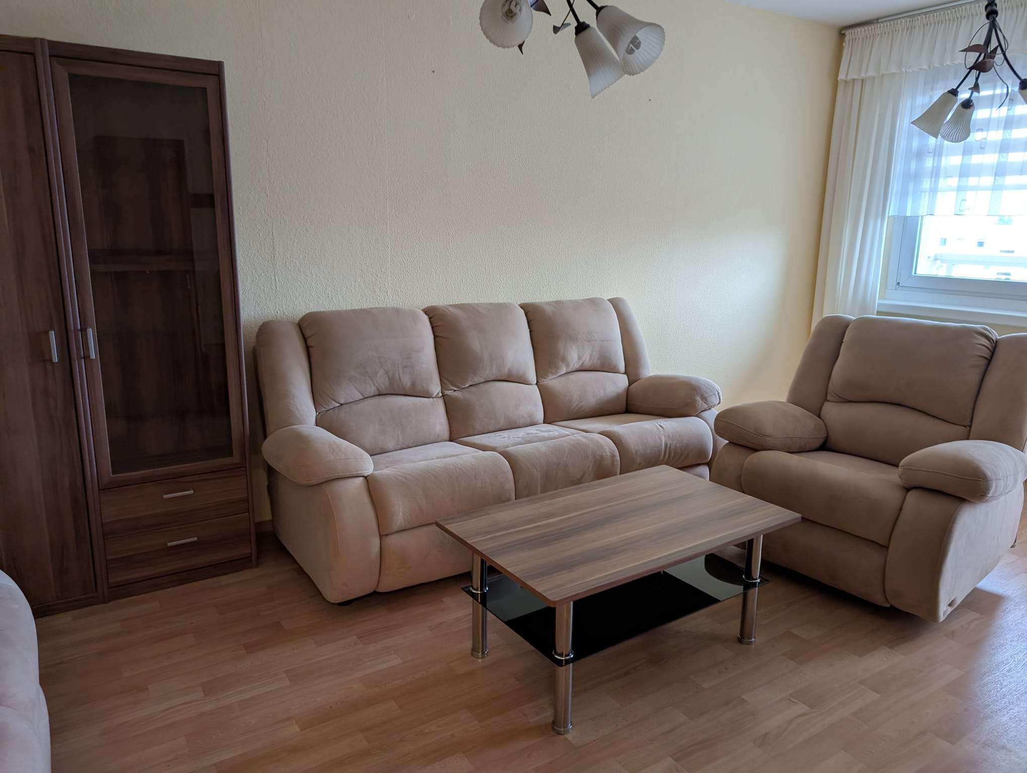 HZW 34 502 Couch mit Sessel