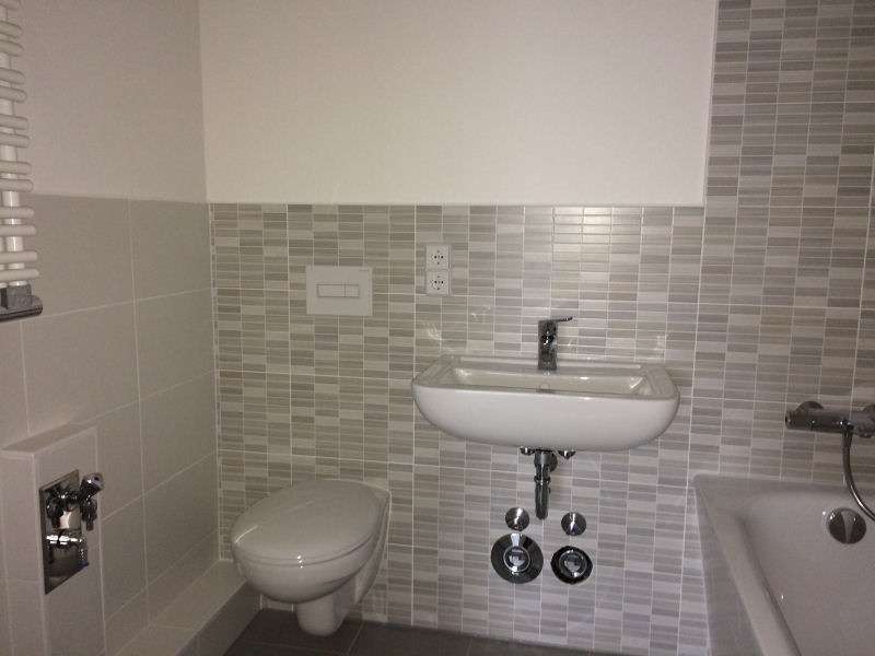 Leutewitzer Ring 58_302_Bad_Inet