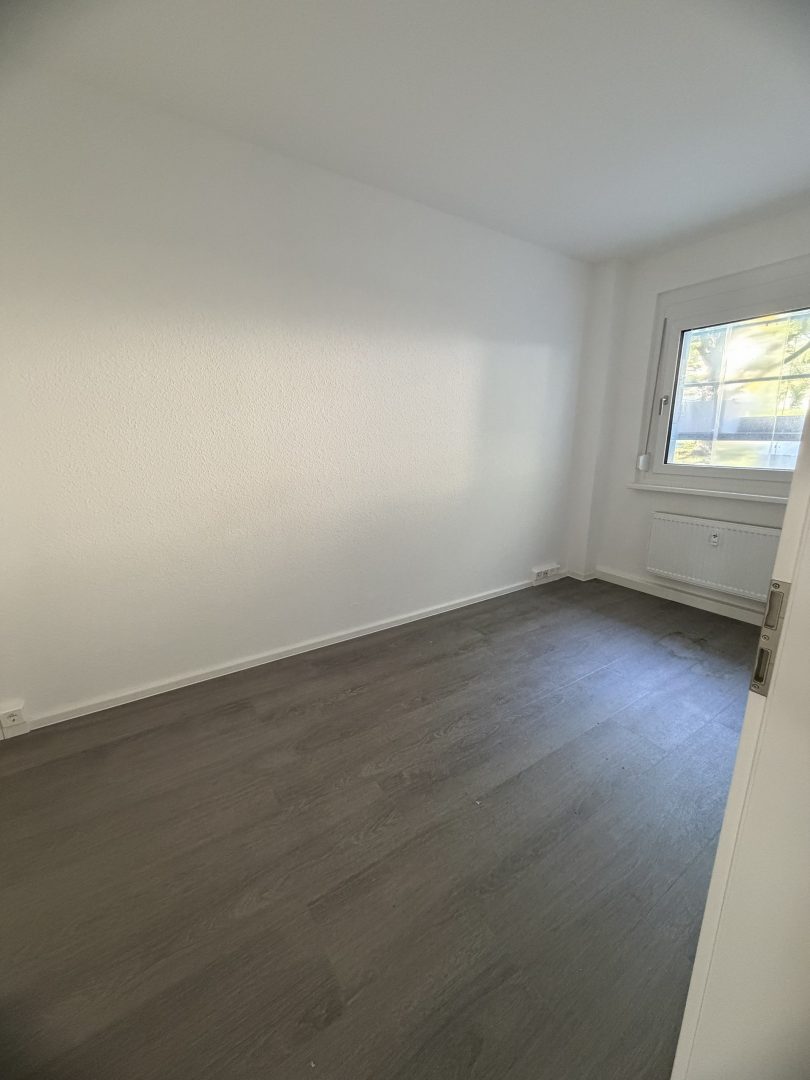 Kind 1 Ansicht 1